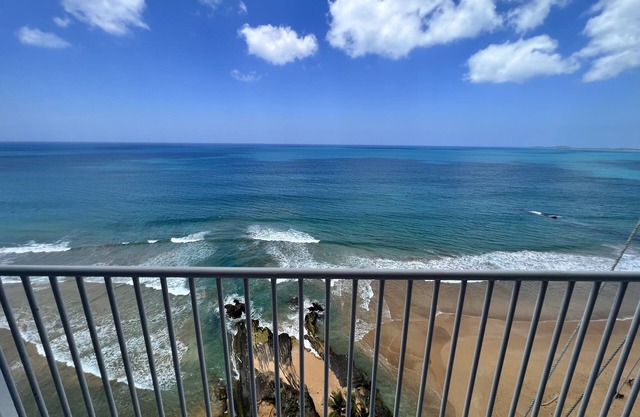 Luquillo Oceanfront Balcony Suite Near El Yunque with private beach access