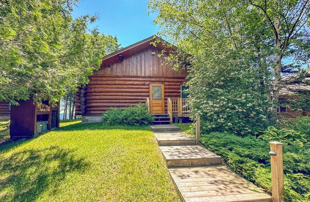 Lutsen Log Cabin 408 - Lusen, Minnesota - Lake Superior