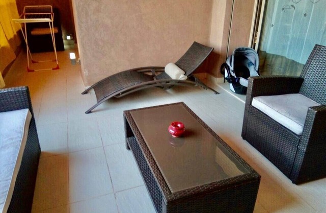 Lux apartment in prestigious Marrakech golf course for families and respectable people