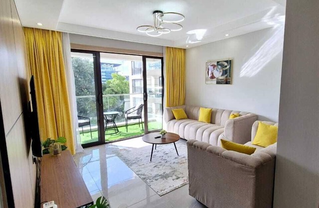 Lux suites 108 Riverside Apartments