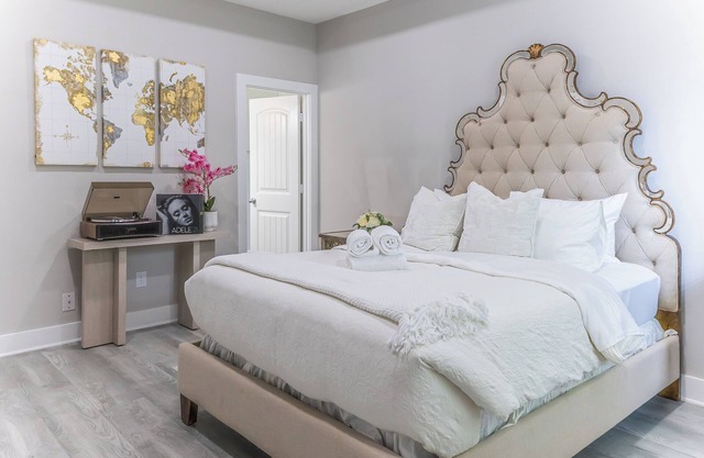 LUX Waterfront Lake Conroe Private Home