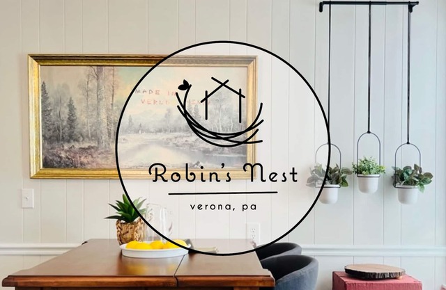 Luxe, Fully Furnished, Modern Renovation of Historic Victorian in a central location
