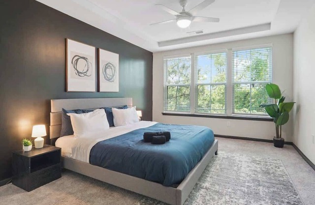 Luxe King 3 Bedroom Suite in North Raleigh!