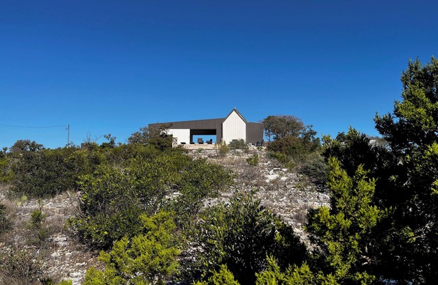 Luxe Livin’ in the TX Hill Country!