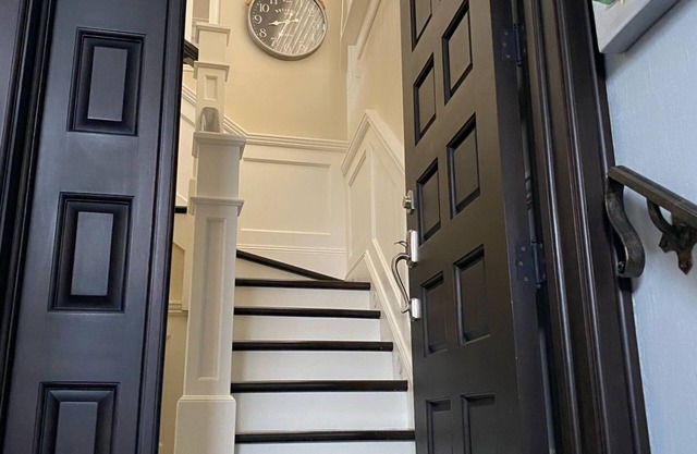 Luxurious house, with exclusive details. Living Room, Kitchen, Dining Room, Study Room