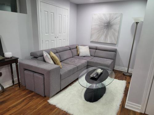 Luxurious 1BR-1BA Apartment Bright Spacious with free parking-gc-1