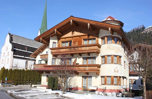 Luxurious Apartment in Kaltenbach with Sauna