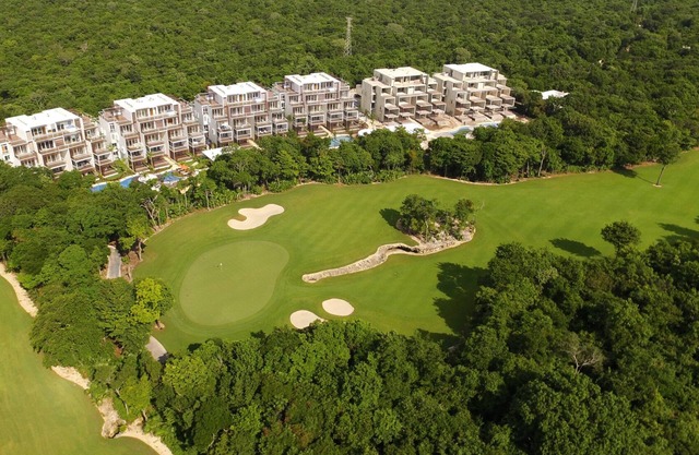 Luxury 1 bedroom condo in Bahia Principe Terrazas
