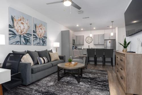 Luxury 1 BR near Oak Mt State Park