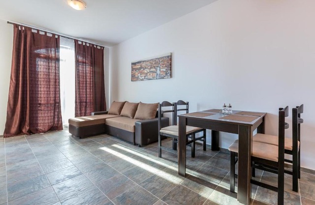 Luxury 1bdr apartment in Villa Astoria IQ