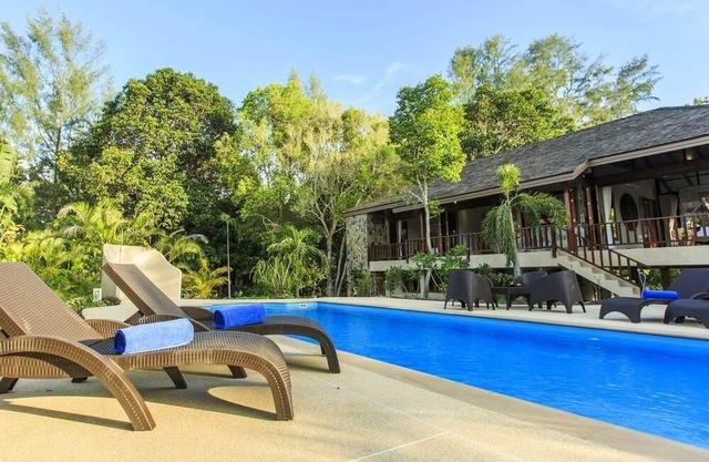 Luxury 2 Bedroom Pool Villa Baan Thammachaat !!