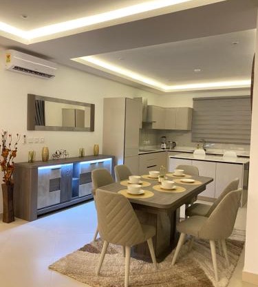 Luxury 2 bedrooms Labone Loft suites