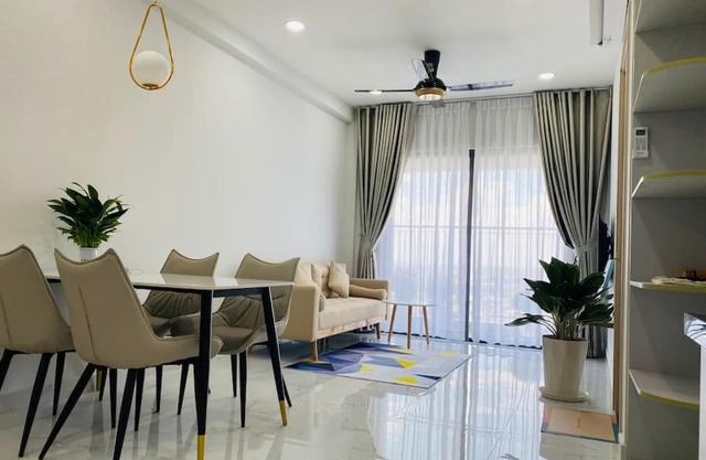 Luxury 2 King BD, 2WC, Swimming pool, Di An City, Binh Duong