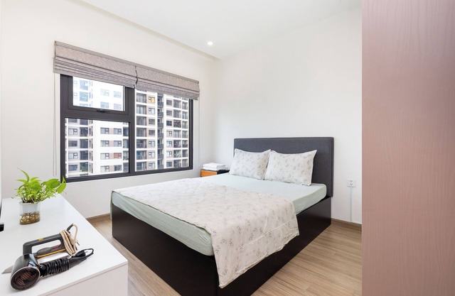 Luxury 2bedrooms Vinhomes Grand Park, Free Airport Pick up
