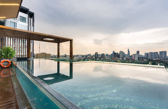 Luxury 3BR D1mension in District 1 FreeGymPoolSauna view Bitexco