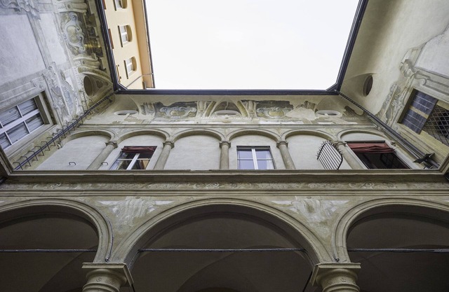 Luxury apartment in an 18th century building, very central but quiet