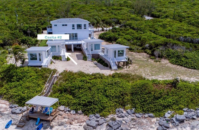 Luxury Beachfront Bedroom on Pink Sand Beach, Governor's Harbor: Casita #2