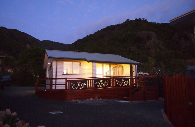 Luxury, Brand New, Croesus Cottages in Barrytown