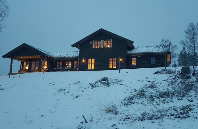 Luxury cabin/6 - 16 pers/Jacuzzi/1h from Oslo/30min from OSL✈
