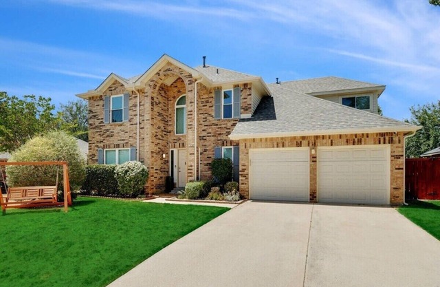 Luxury Escape Home with pool/spa/game room