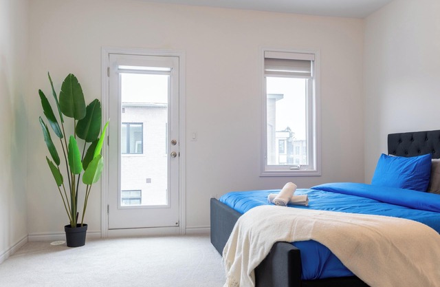 Luxury Escape Near Canada’s Wonderland | Prime Location