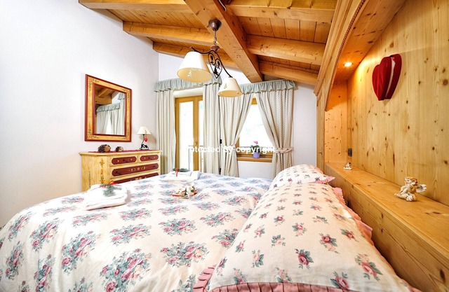 Luxury Exclusive Attic