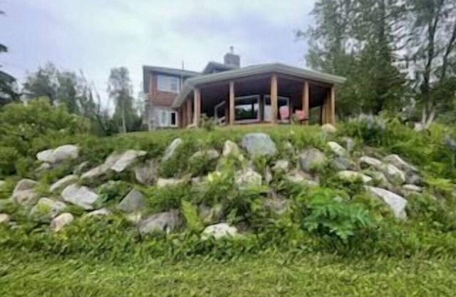 Luxury Home on a Pristine Lake