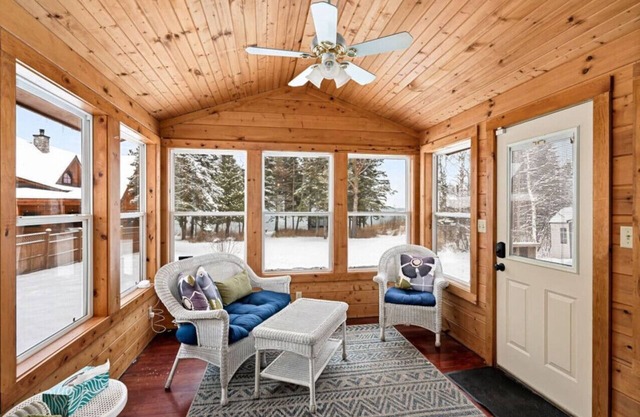 Luxury Home with Guest Cabin