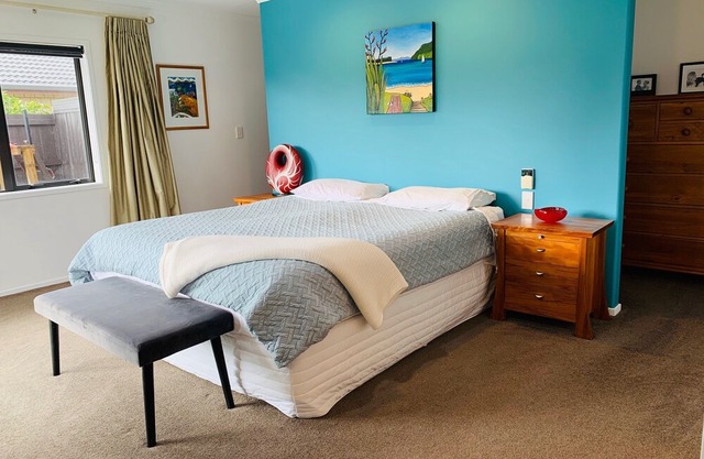 Luxury in Papamoa - perfect for 2 families.