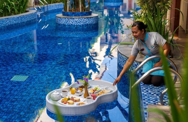 Luxury Lagoon Suite with Beach Access in Lembongan