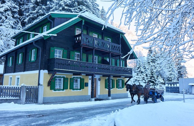 Luxury.Mountain.Place