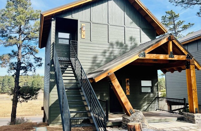Luxury Mountain Escape!