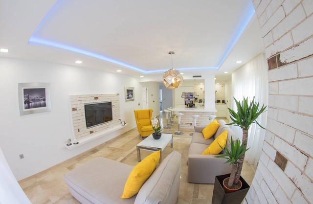 Luxury recently renovated 100 sq.m. sea view apartment with pool