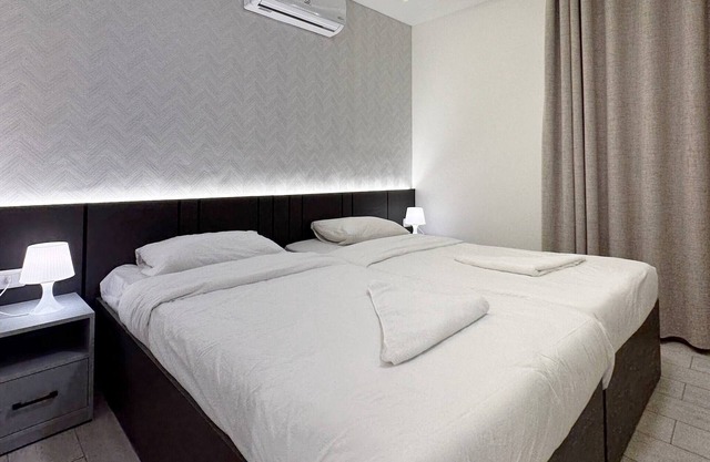 Luxury Room 03 near Downtown