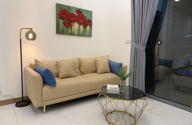 Luxury Sunwah Apartment near Landmark 81 - City View
