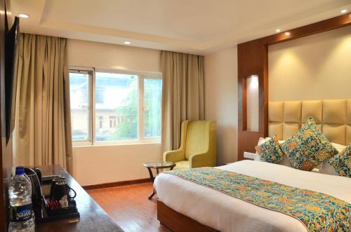 Luxury The Royal Savoy