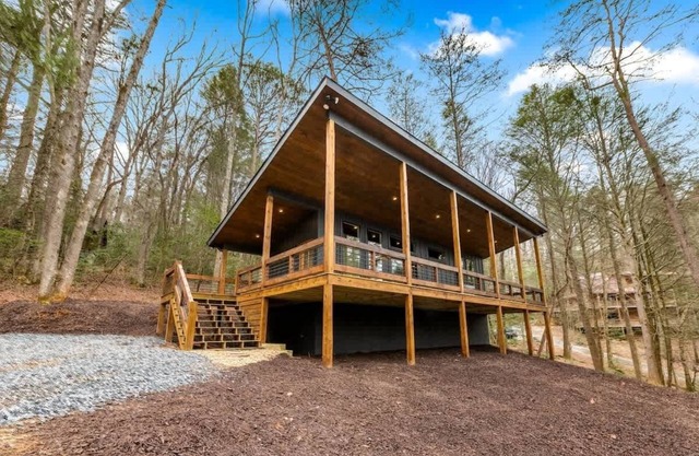 Luxury Tiny Home - Hot Tub
