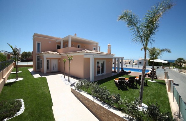 Luxury Villa - close to sea 250 meters