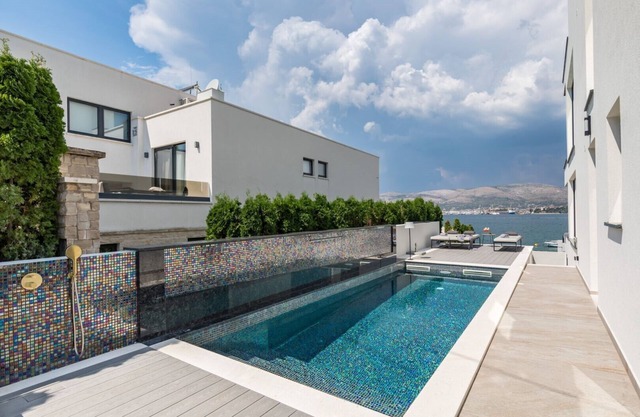 Luxury Villa Destiny Ciovo 2 with pool at the beach