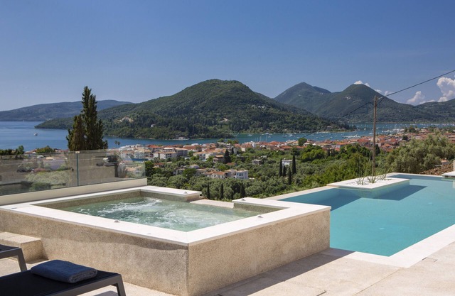 Luxury Villa Feline, with an incredible sea view near Nidri!