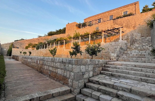 Luxury Villa Ghetaldi 1516 in Dubrovnik Archipelago for Up to 6 Guests