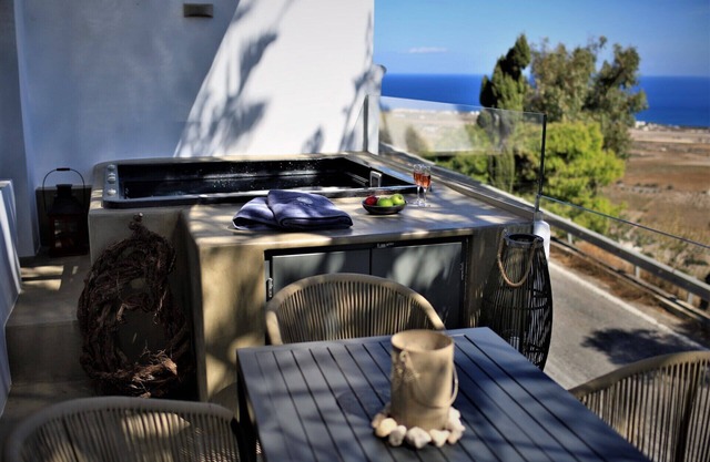 Luxury villa in Santorini