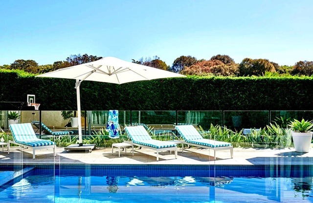 Luxury Villas Portsea Retreat (Heated Pool)