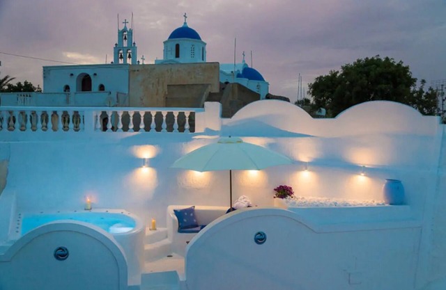 Lydia Luxury cave Villa with Jacuzzi & sea view