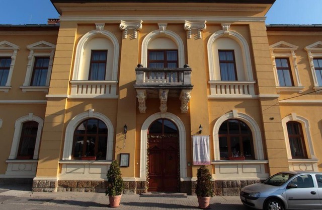 Mádi Kúria Hotel