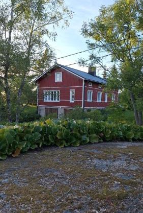 Maalaiskylään