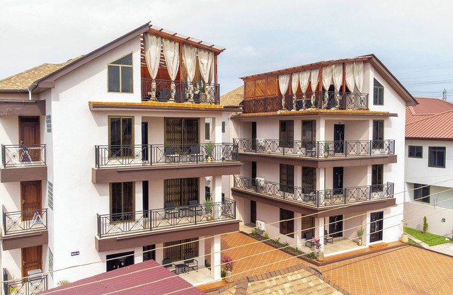 Maat Luxury Homes