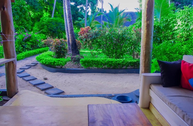 Mafia Kivulini Bungalows