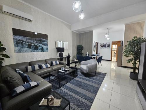 Magnifique appartement meublé Jardins de Mpila