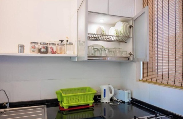 Magnolia by Da Alohas El Arbol at Candolim